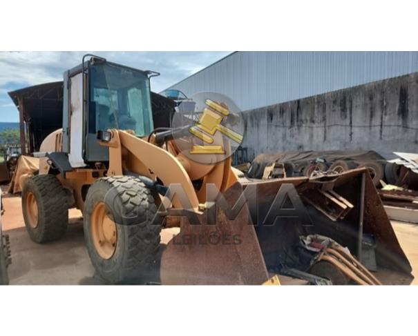 Foto de PÁ CARREGADEIRA CASE 621 - ANO 2014