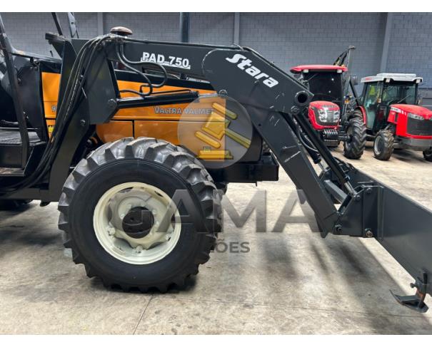 Foto de TRATOR VALTRA 985S 4X4 - ANO 2002 C/ LÂMINA STARA