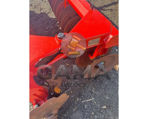 Foto de GRADE NIVELADORA 28 DISCOS MANCAL A ÓLEO