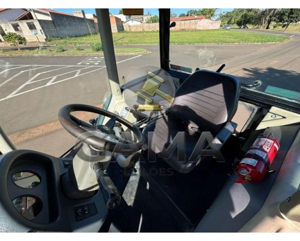 Foto de TRATOR VALTRA BM125i ANO 2017
