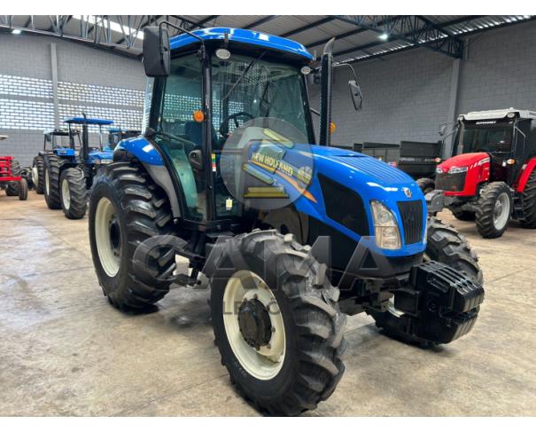 Foto de TRATOR NEW HOLLAND TL75E 4X4 CABINADO - ANO 2019