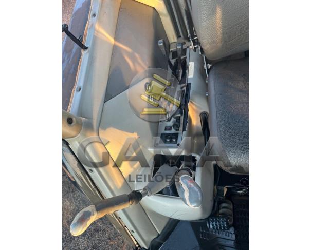 Foto de TRATOR VALTRA BH180 - ANO 2012