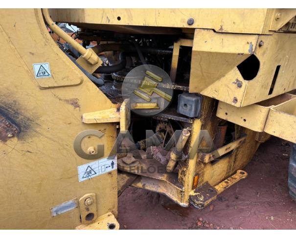 Foto de PÁ CARREGADEIRA CATERPILLAR 924G - ANO 2002