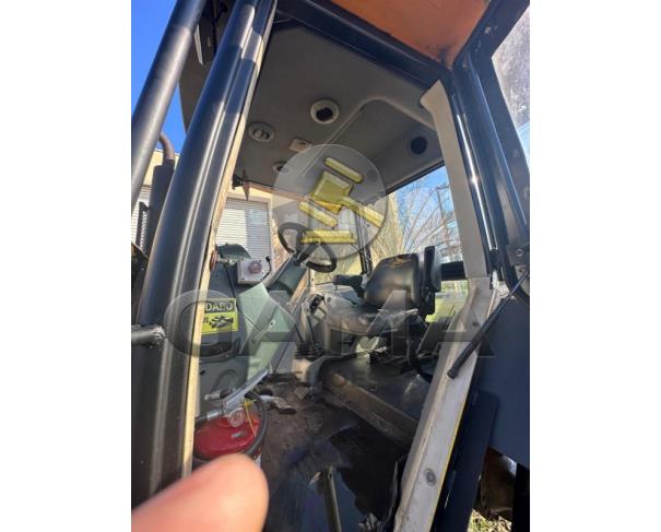 Foto de TRATOR VALTRA BM110 - ANO 2016 (02)