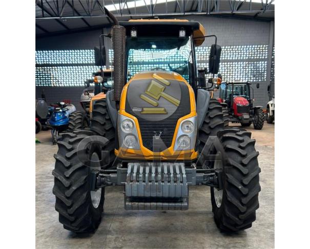 Foto de TRATOR VALTRA BM125i ANO 2017