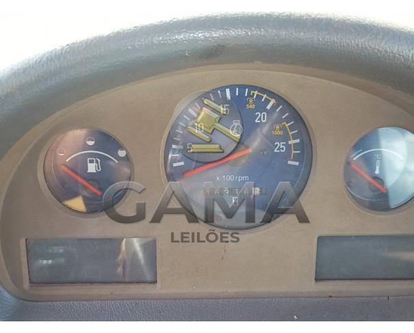 Foto de TRATOR VALTRA BH180 - ANO 2007