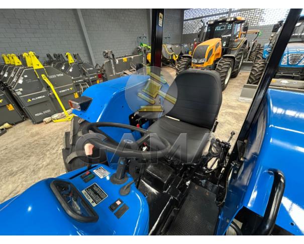 Foto de TRATOR NEW HOLLAND 7630 - ANO 2012