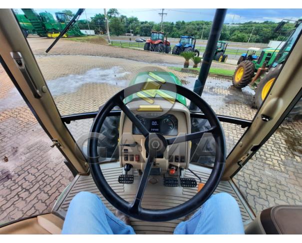 Foto de TRATOR JOHN DEERE 6115J - ANO 2022