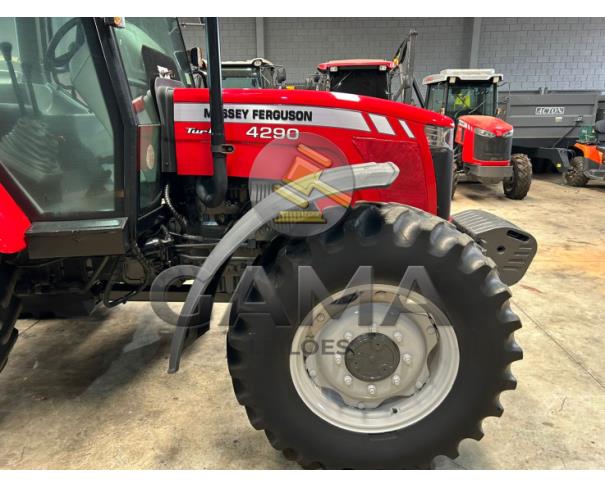 Foto de TRATOR MASSEY FERGUSON 4290 - ANO 2013