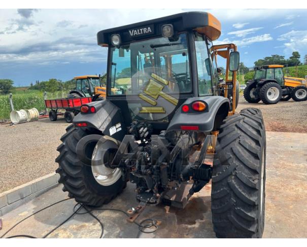Foto de TRATOR VALTRA BM110 - ANO 2009