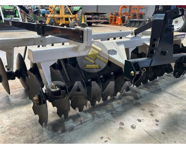 Foto de GRADE NIVELADORA DE 32 X 20 X 170 mm BALDAN (NOVA)