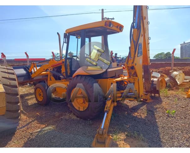 Foto de RETROESCAVADEIRA JCB