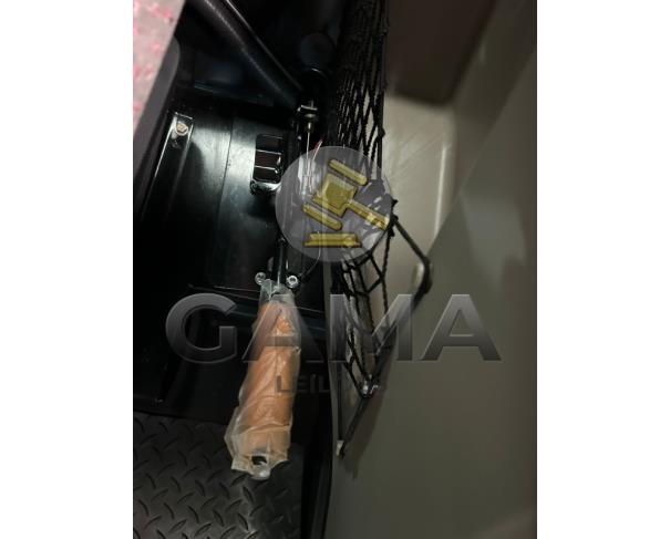 Foto de TRATOR MASSEY FERGUSON 4707 ANO 2021