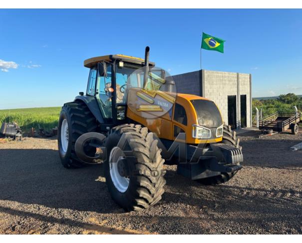 Foto de TRATOR VALTRA BH180 - ANO 2012 