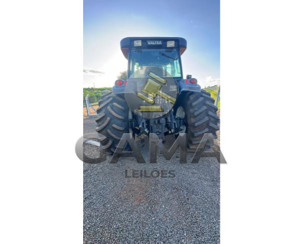 Foto de TRATOR VALTRA BH180 - ANO 2012 