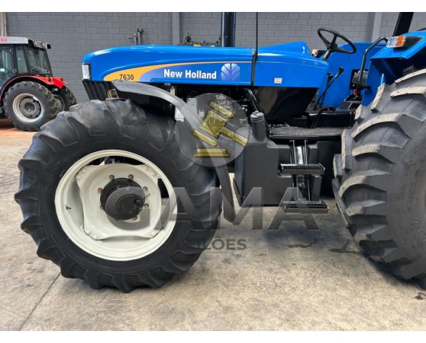 Foto de TRATOR NEW HOLLAND 7630 - ANO 2012