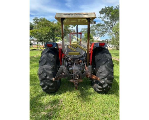 Foto de TRATOR MASSEY FERGUSON 292 4X4 - ANO 1994 C/ CONCHA STARA