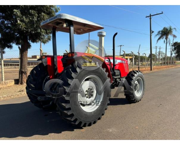 Foto de TRATOR MASSEY FERGUSON 4275 - ANO 2019