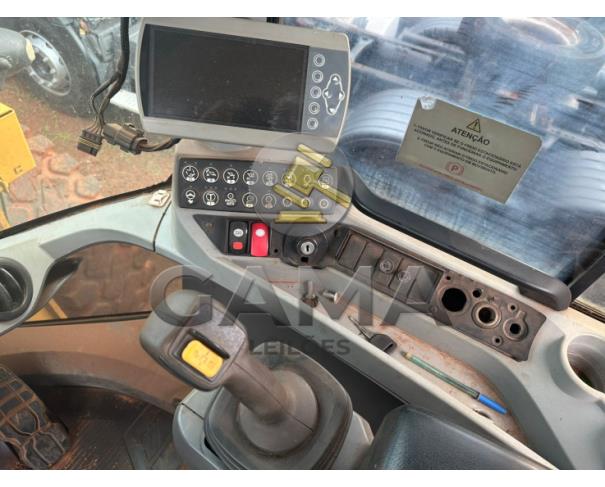 Foto de PÁ CARREGADEIRA CATERPILLAR 938K - ANO 2015