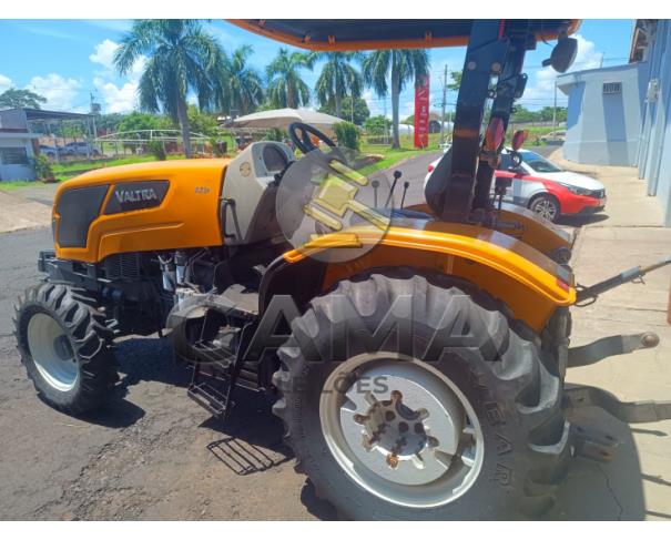Foto de TRATOR VALTRA A73F  – ANO 2021