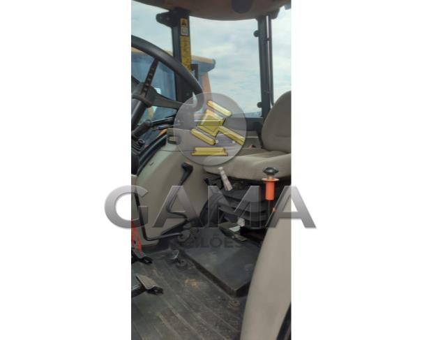 Foto de TRATOR CASE 80 FARMALL - ANO 2016