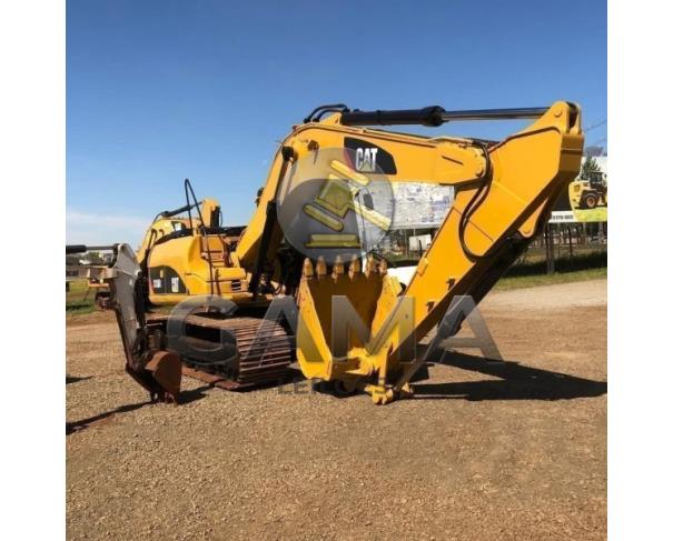 Foto de ESCAVADEIRA CATERPILLAR 315DL – ANO 2011