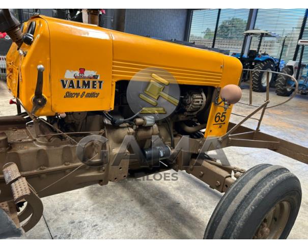 Foto de TRATOR VALMET 65ID - ANO 1982 REVISADO