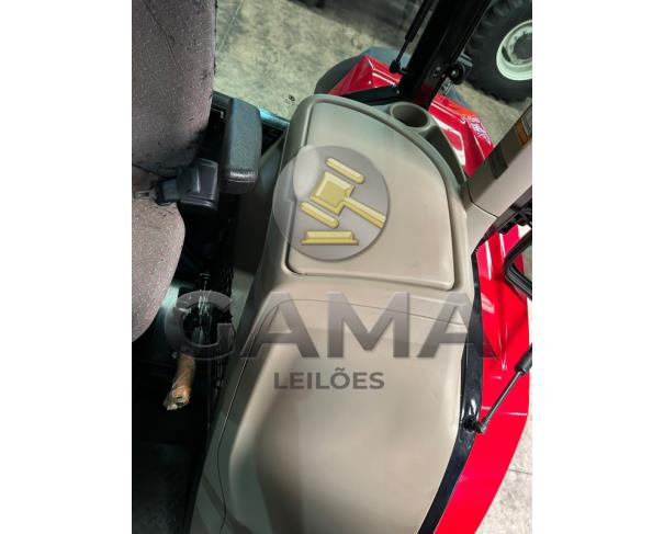 Foto de TRATOR MASSEY FERGUSON 4707 ANO 2021