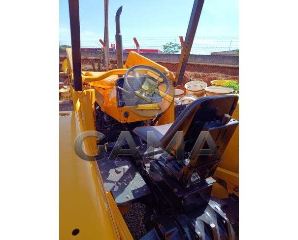 Foto de PÁ CARREGADEIRA MASSEY FERGUSON 86HD