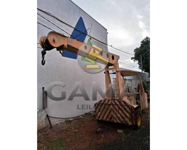 Foto de GUINDASTE HYSTER K110 CAP. 5 TON