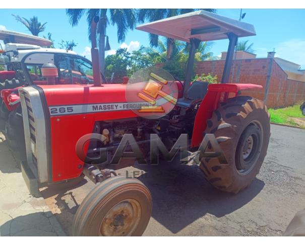 Foto de TRATOR MASSEY FERGUSON 265 – ANO 1980