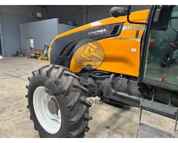 Foto de TRATOR VALTRA BM125i ANO 2017