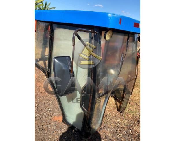 Foto de CABINE PARA TRATOR NEW HOLLAND COM AR-CONDICIONADO