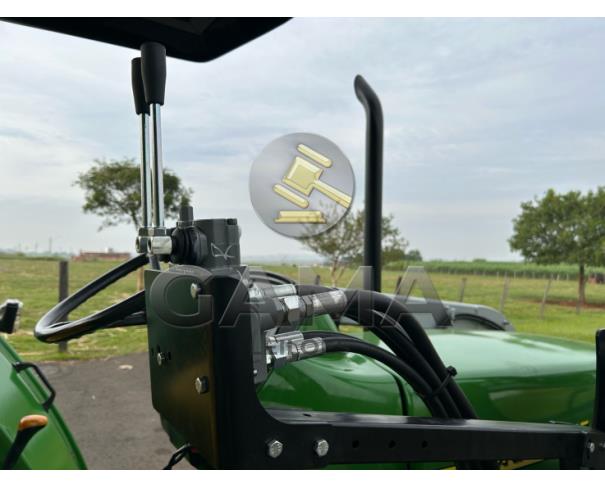 Foto de TRATOR JOHN DEERE 5605 – ANO 2008 C/ CONJUNTO MARISPAN