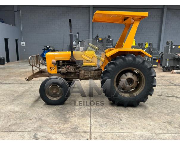 Foto de TRATOR VALMET 65ID - ANO 1982 REVISADO