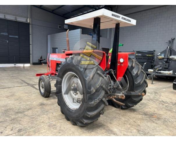 Foto de TRATOR MASSEY FERGUSON 275 - ANO 1981
