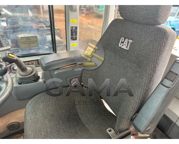 Foto de PÁ CARREGADEIRA CATERPILLAR 938K - ANO 2015