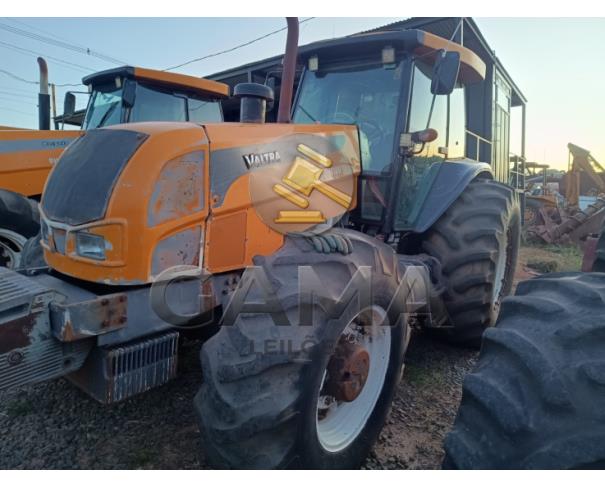 Foto de TRATOR VALTRA BH180 - ANO 2010