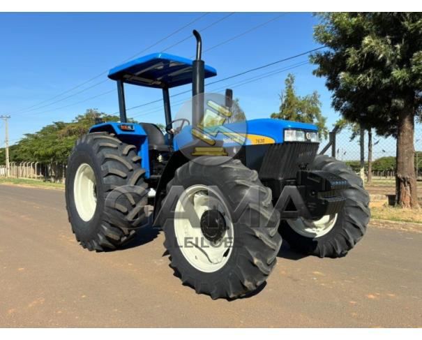 Foto de TRATOR NEW HOLLAND 7630 - ANO 2012