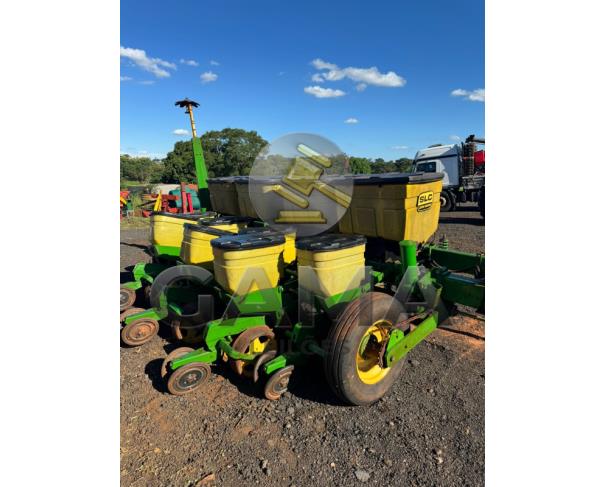 Foto de PLANTADEIRA SLC 708 JOHN DEERE 7 LINHAS