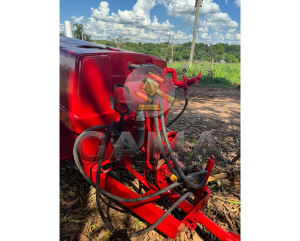 Foto de PULVERIZADOR 2.000 LITROS FMC TURBO