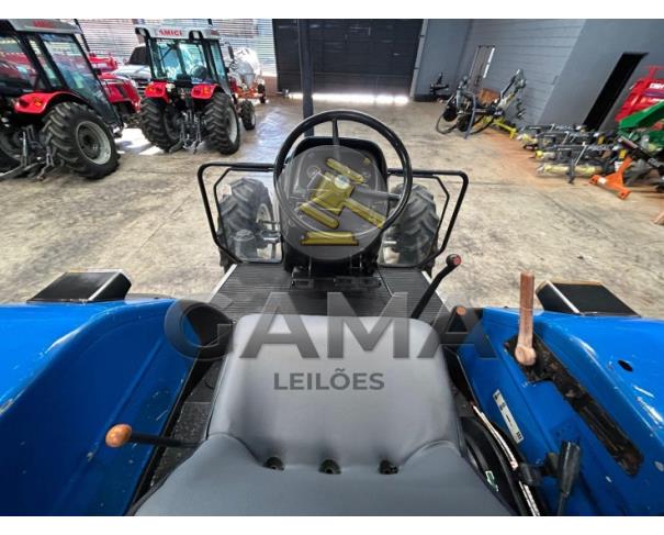 Foto de TRATOR NEW HOLLAND TL75E 4X4 - ANO 2005