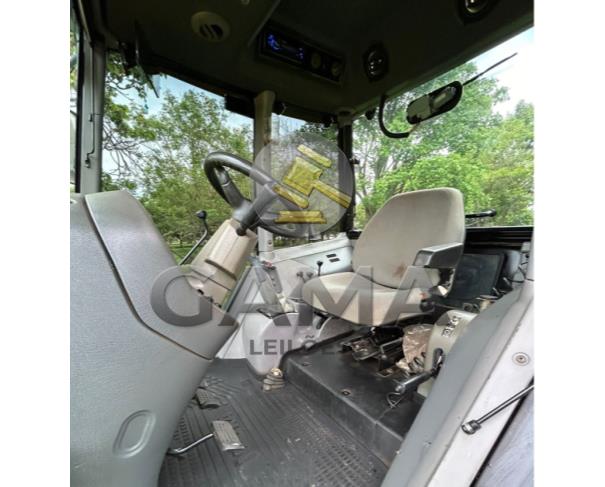 Foto de TRATOR VALTRA BH180 - ANO 2010