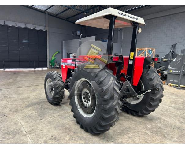 Foto de TRATOR MASSEY FERGUSON 275 4X4 - ANO 2001