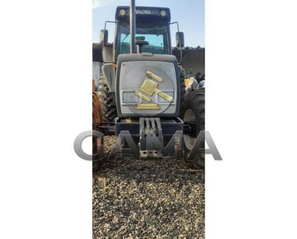 Foto de TRATOR VALTRA BM110 - ANO 2006
