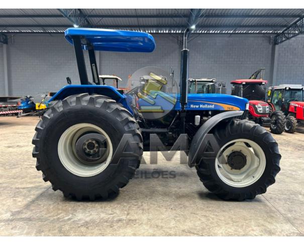 Foto de TRATOR NEW HOLLAND 7630 - ANO 2012