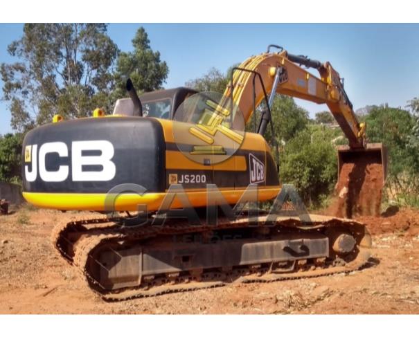 Foto de ESCAVADEIRA JCB JS200 – ANO 2009