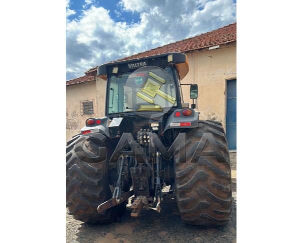 Foto de TRATOR VALTRA BH185 - ANO 2012
