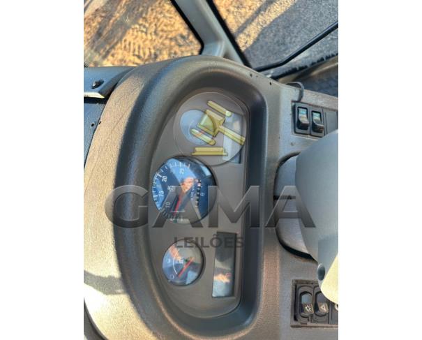Foto de TRATOR VALTRA BH180 - ANO 2012 