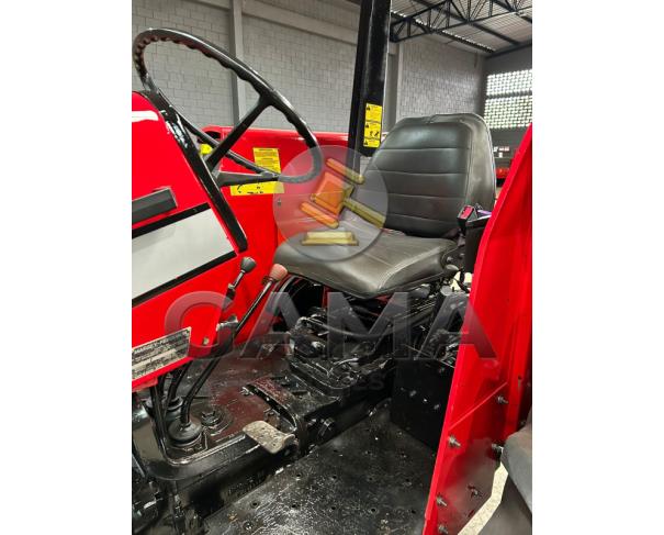 Foto de TRATOR MASSEY FERGUSON 275 4X4 - ANO 2001